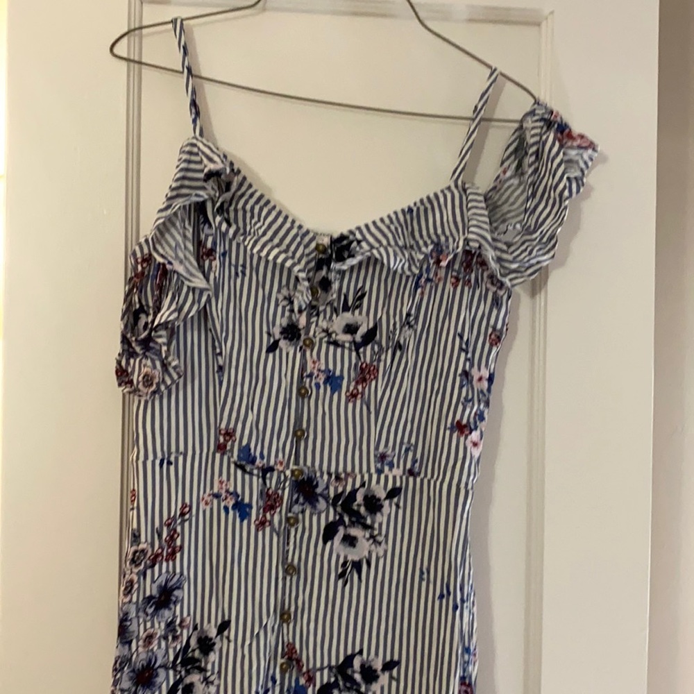 Size smal off the shoulder maxi dress maurices